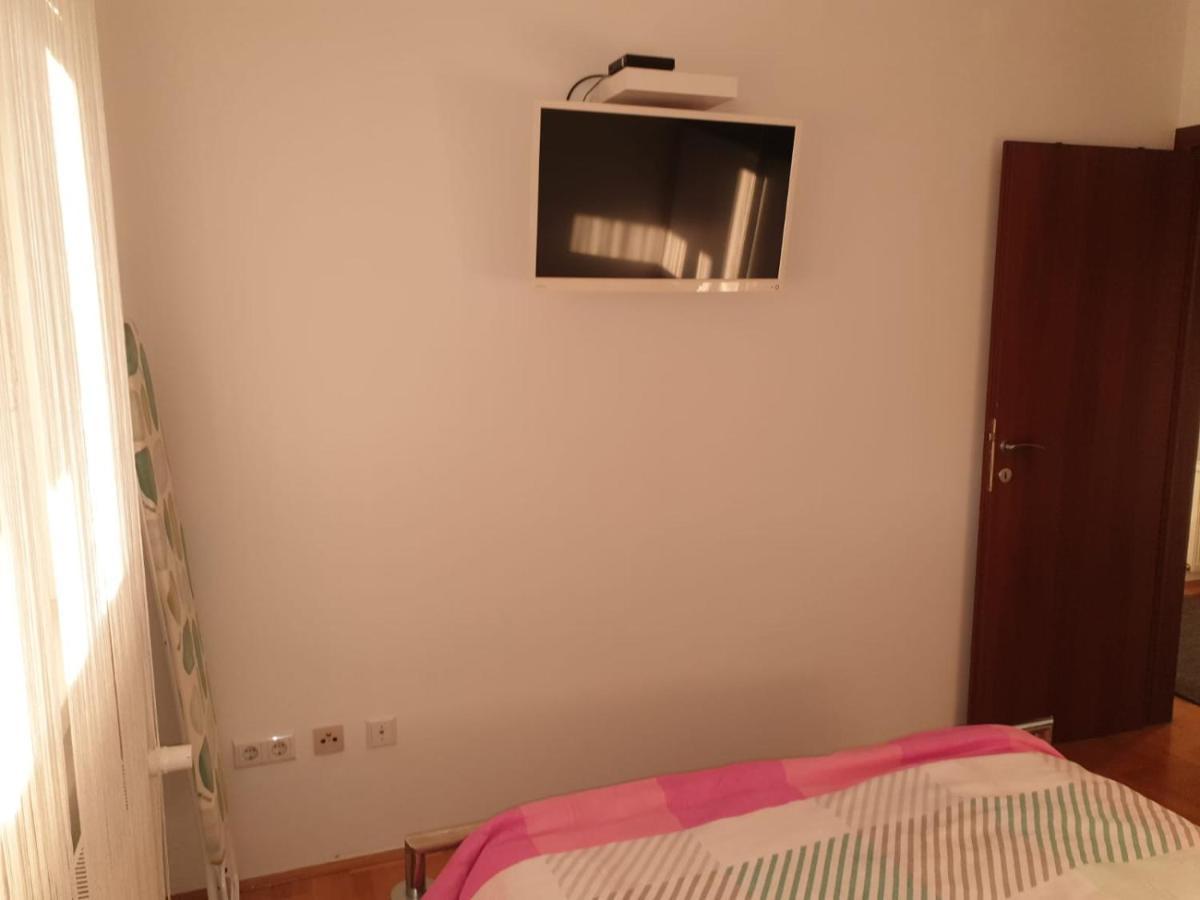 Apartman Dzakula 자그레브 외부 사진